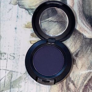 MAC COSMETICS NEW MEET THE FLEET eyeshadow RARE!